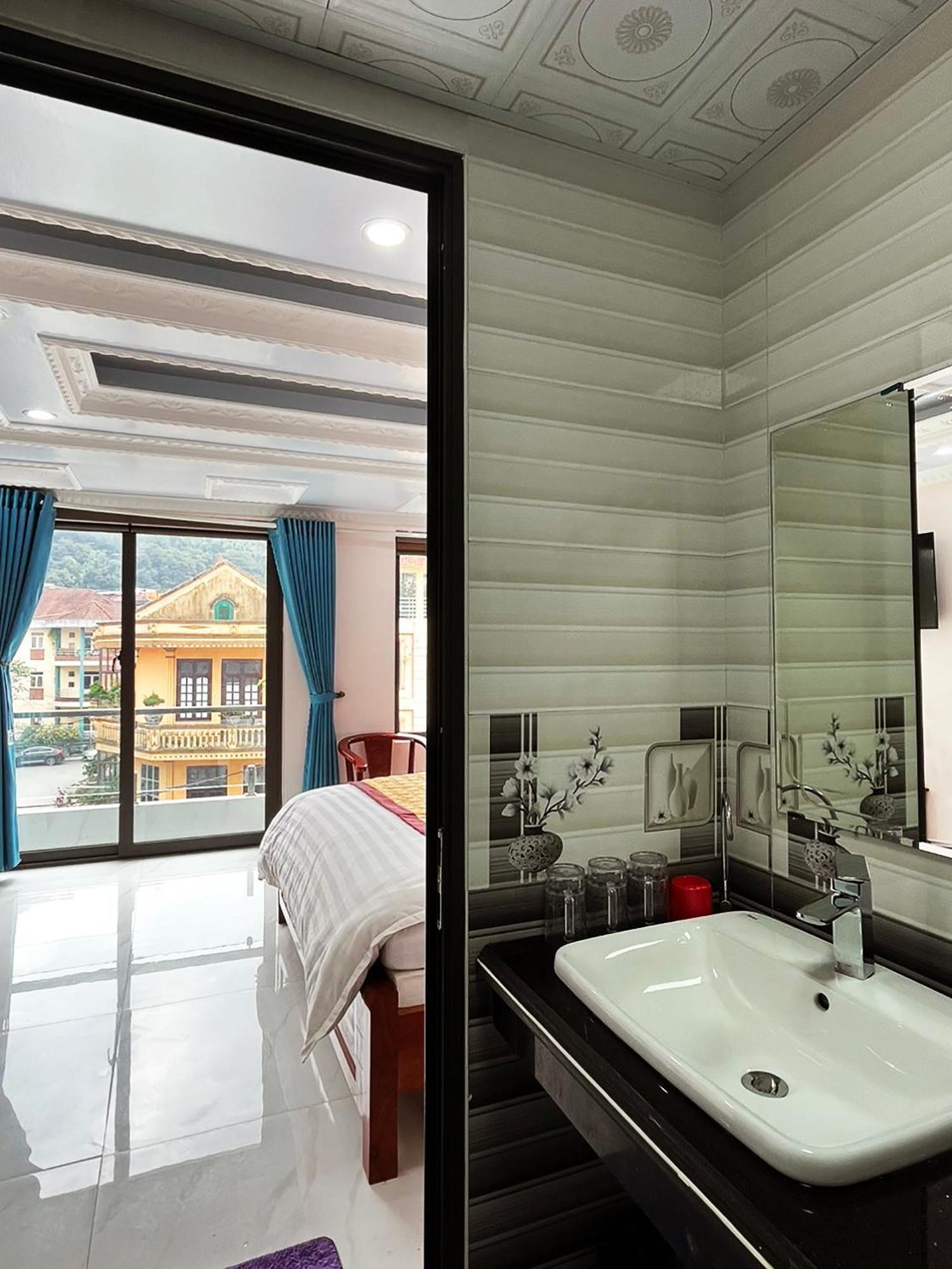 Quoc Tuan Hotel Sapa Exterior photo