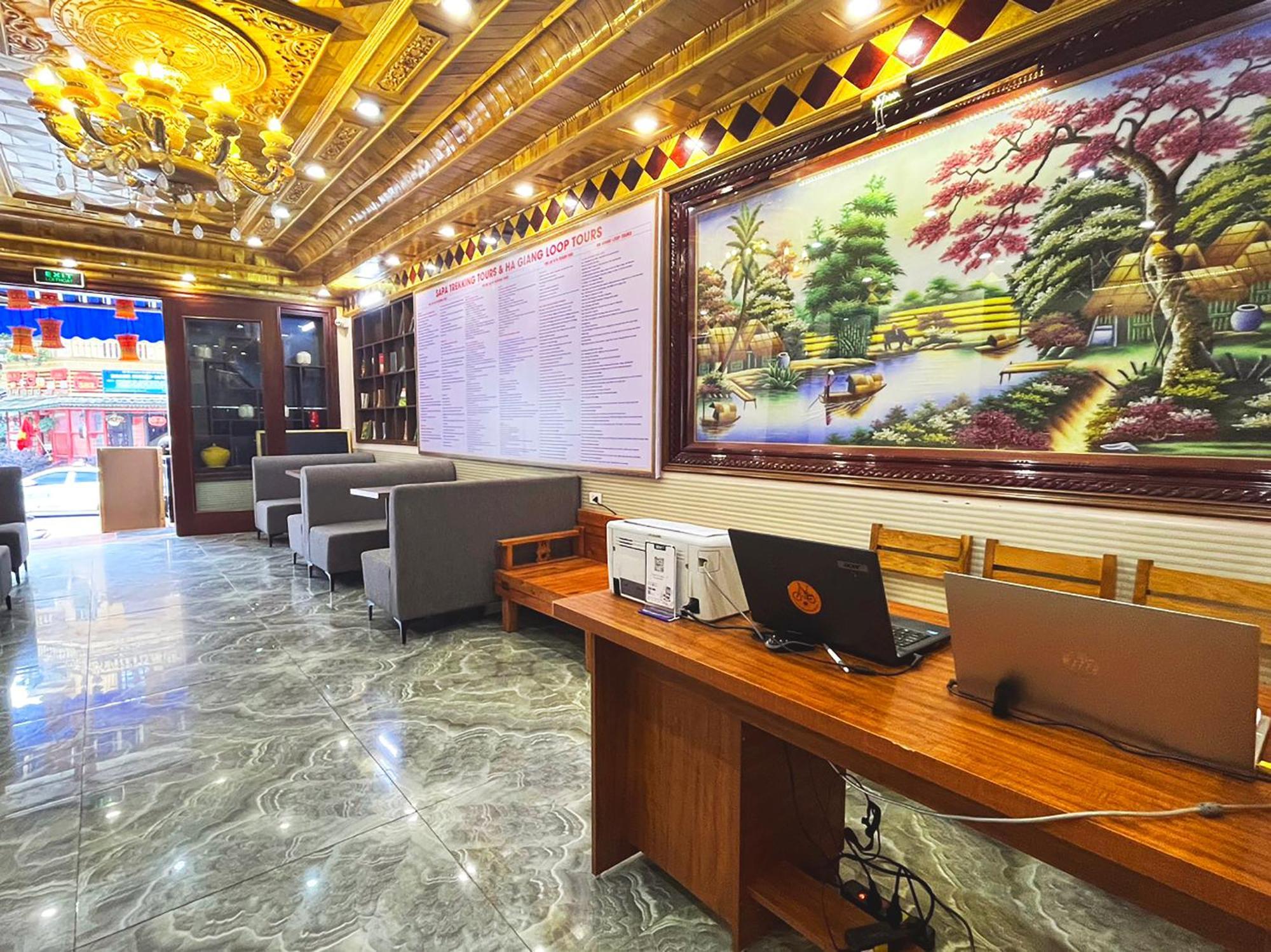 Quoc Tuan Hotel Sapa Exterior photo